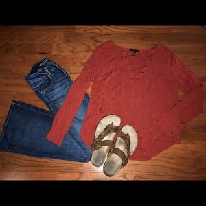 NWOT Medium lace up top!!